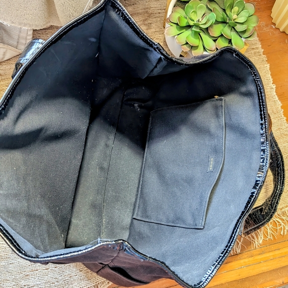 Rare!! Vivier Patent Leather Bag in Black - Picture 5 of 6